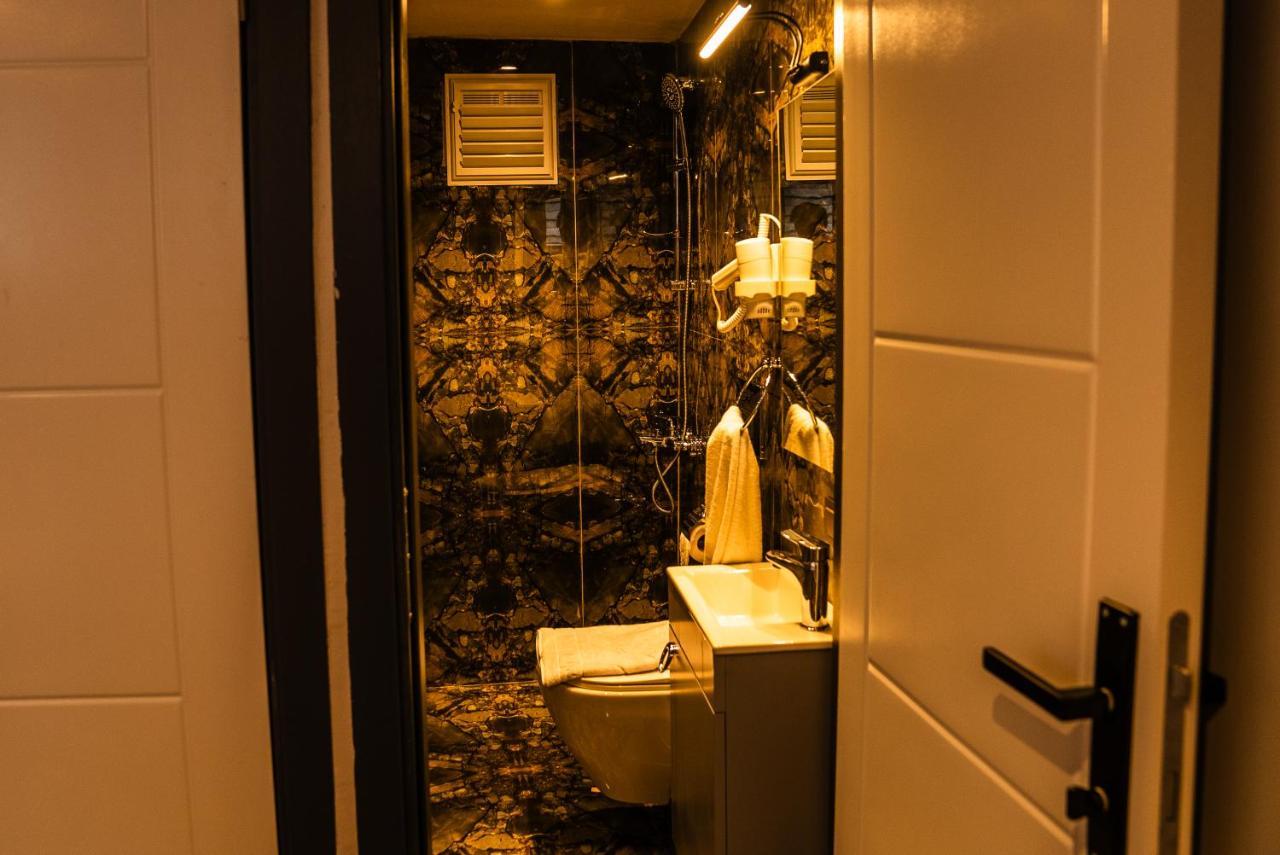 Ck Palace Hotel Istanbul Ngoại thất bức ảnh